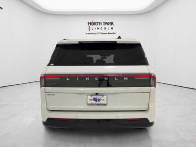 2026 Lincoln Navigator L Premiere