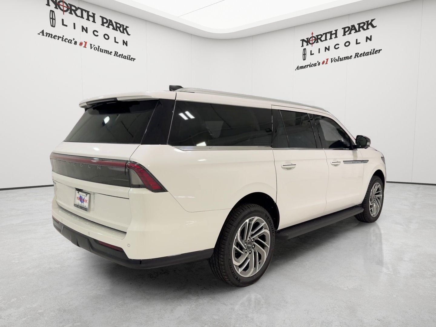2026 Lincoln Navigator L Premiere