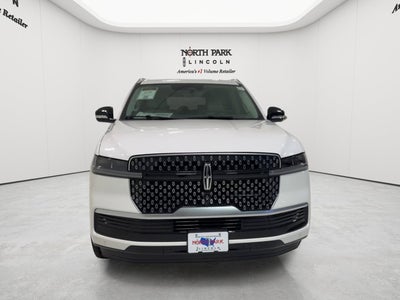 2026 Lincoln Navigator L Premiere