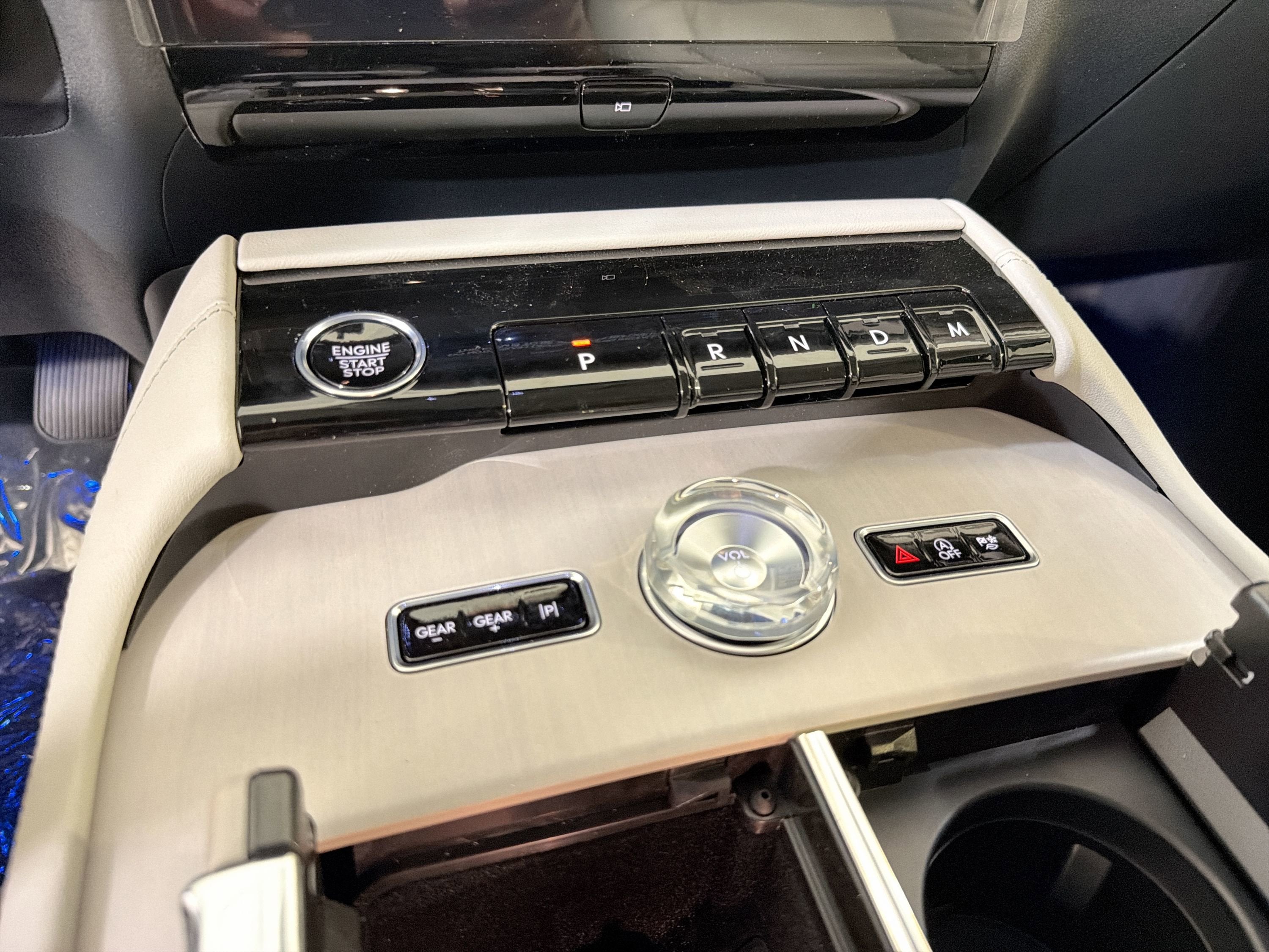 2026 Lincoln Navigator L Premiere