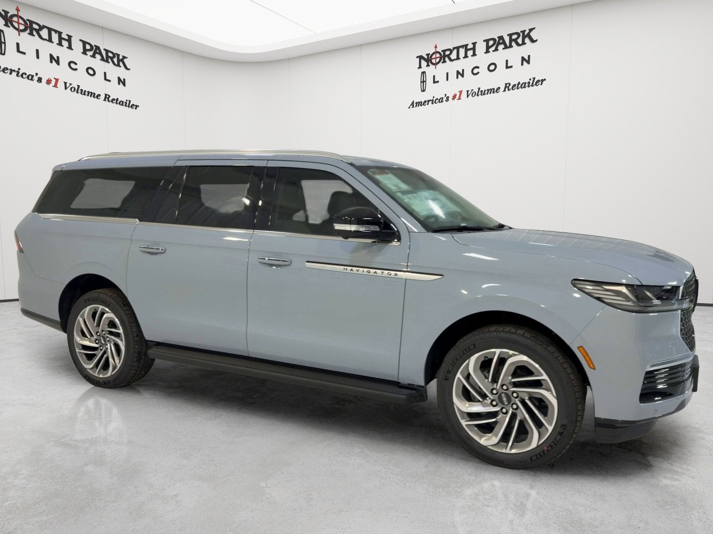 2026 Lincoln Navigator L Premiere