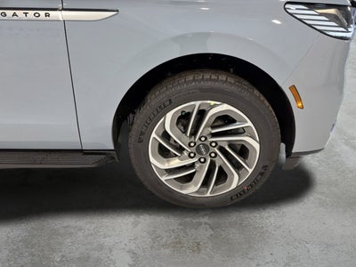 2026 Lincoln Navigator L Premiere