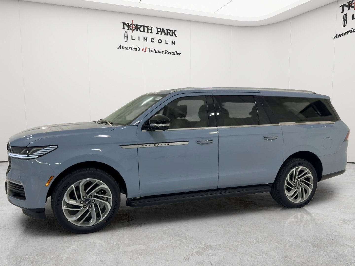 2026 Lincoln Navigator L Premiere