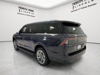 2027 Lincoln Navigator L Premiere