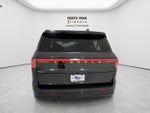 2027 Lincoln Navigator L Premiere