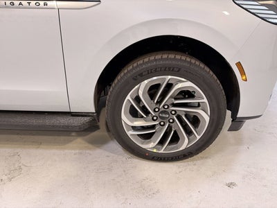 2026 Lincoln Navigator L Premiere