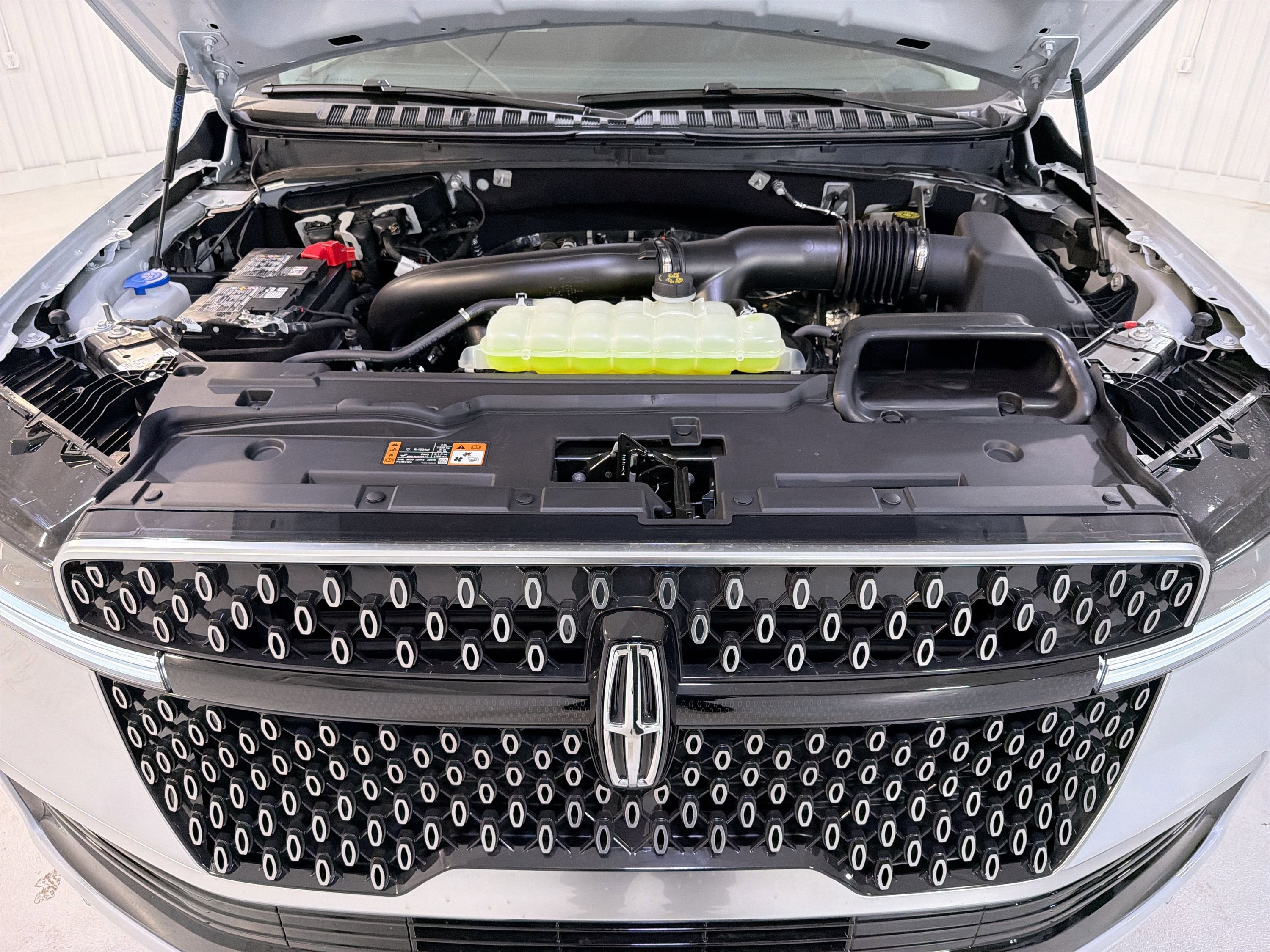 2026 Lincoln Navigator L Premiere