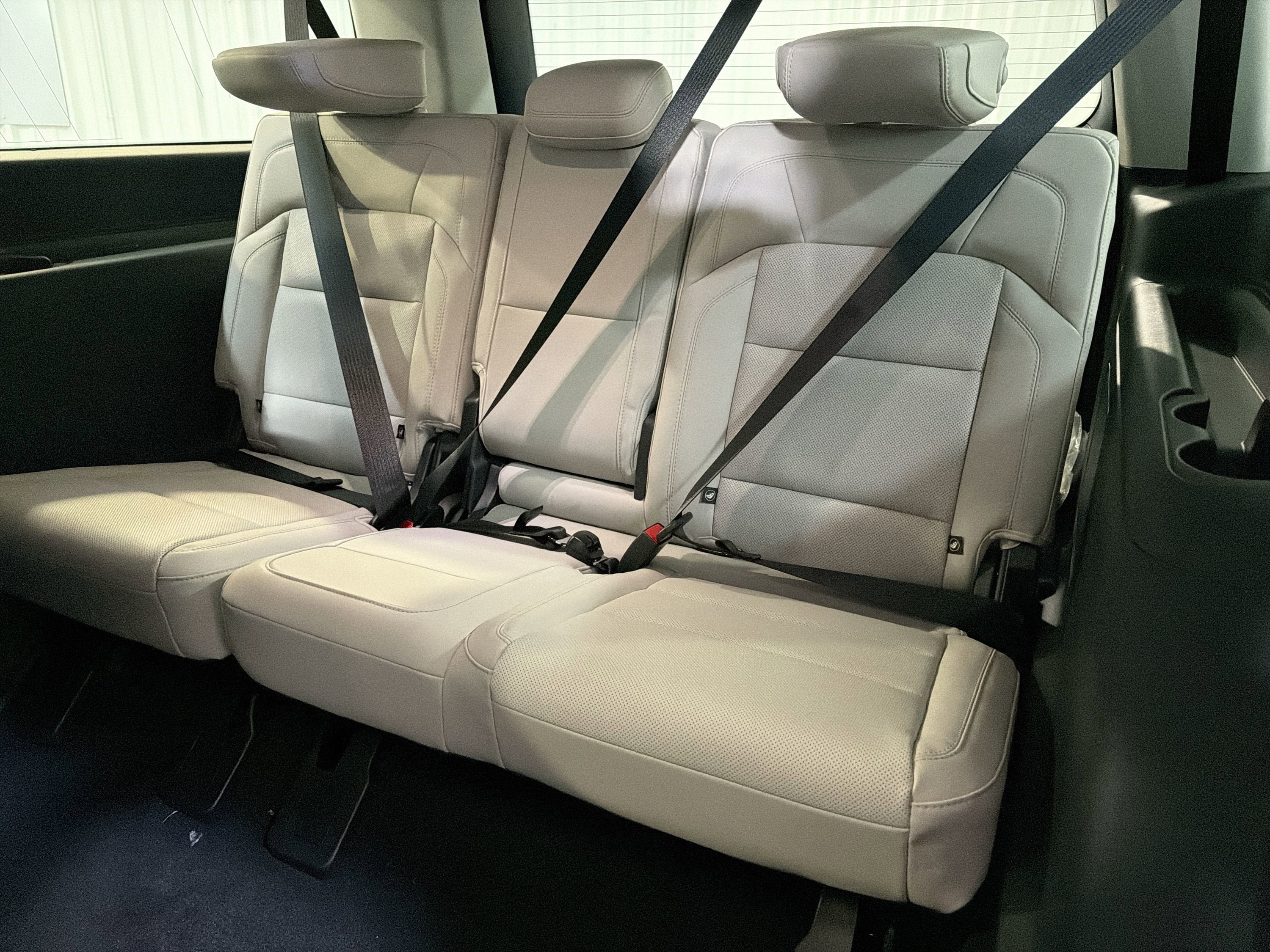 2026 Lincoln Navigator L Premiere