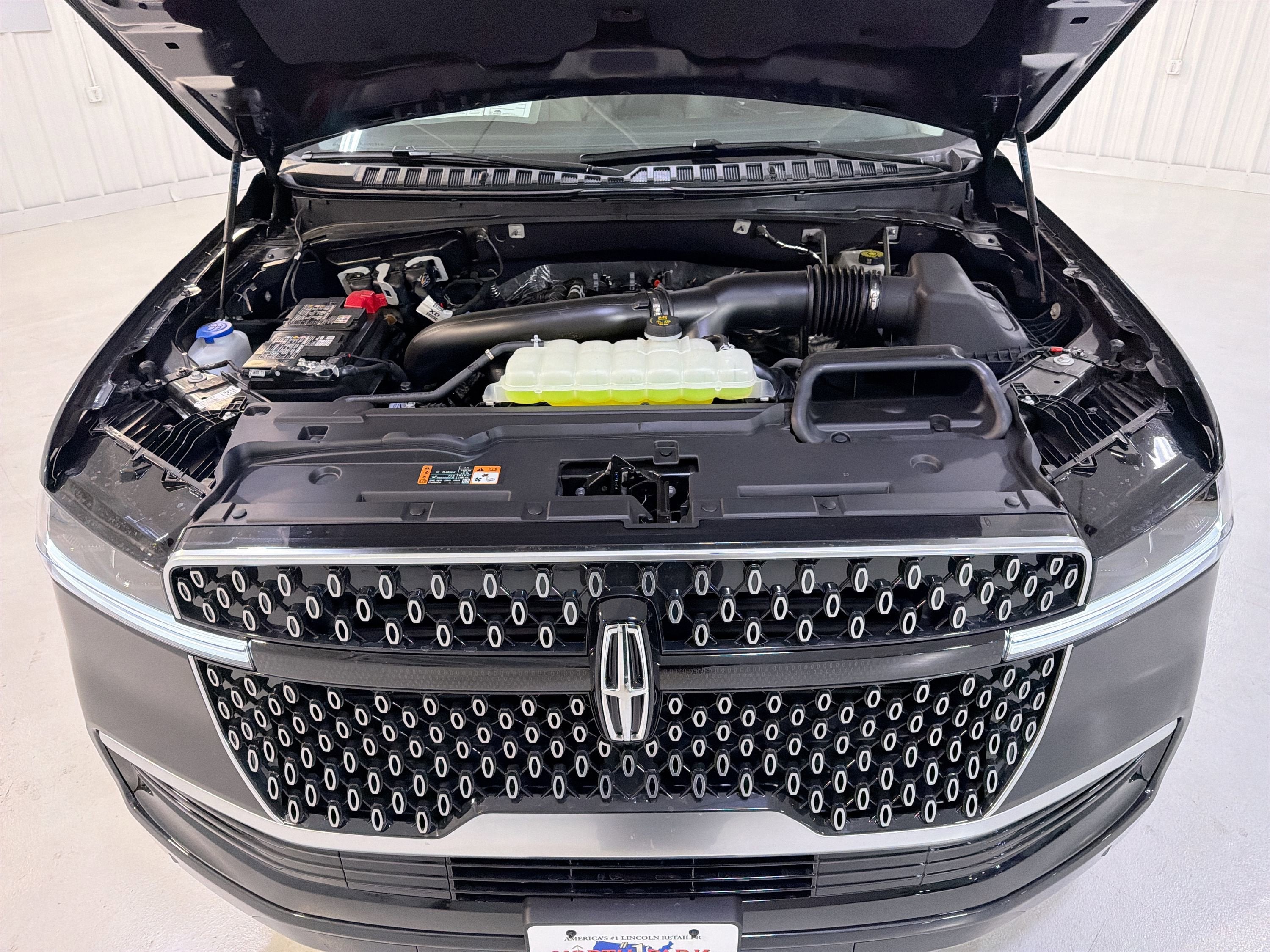 2026 Lincoln Navigator L Premiere