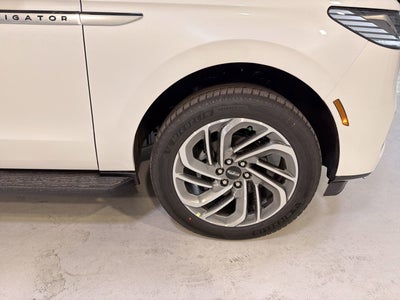 2026 Lincoln Navigator L Premiere