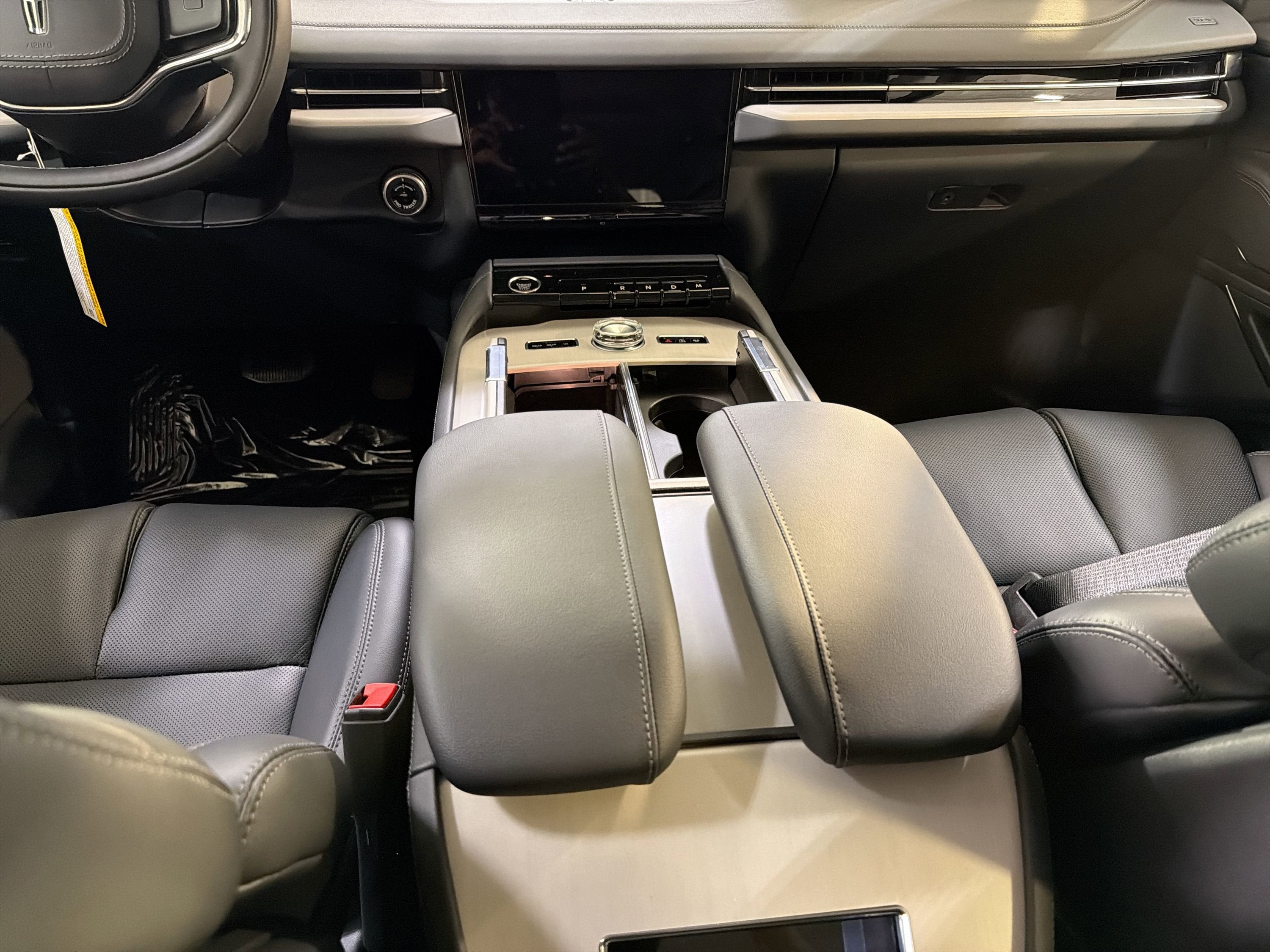 2026 Lincoln Navigator L Premiere