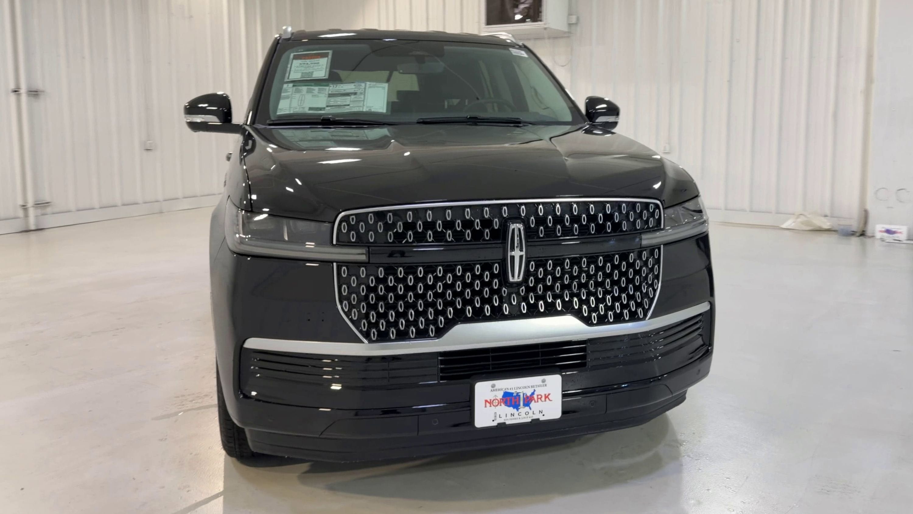 2026 Lincoln Navigator L Premiere
