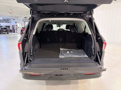 2026 Lincoln Navigator L Premiere
