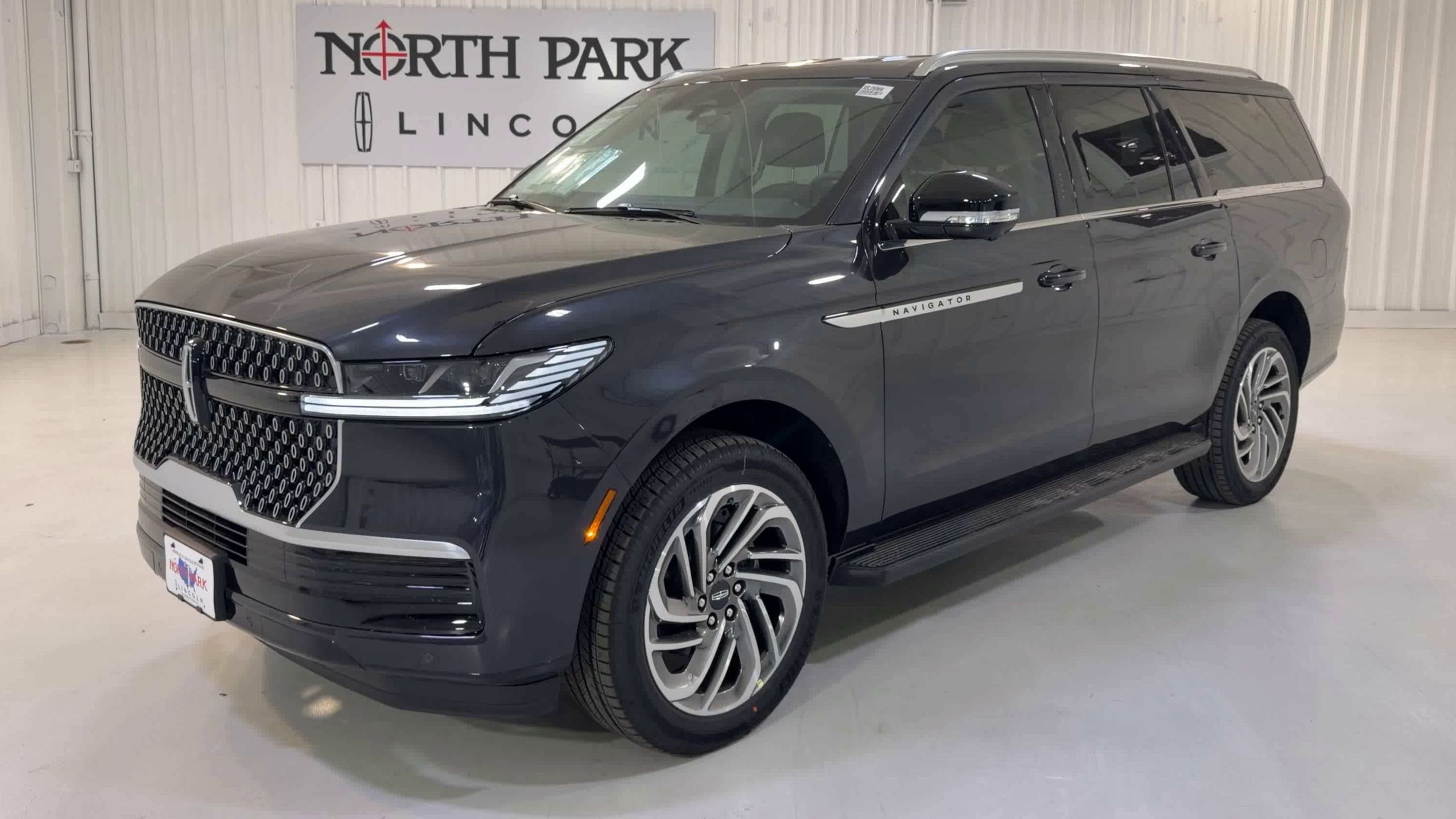 2026 Lincoln Navigator L Premiere