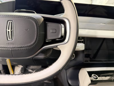 2026 Lincoln Navigator L Premiere