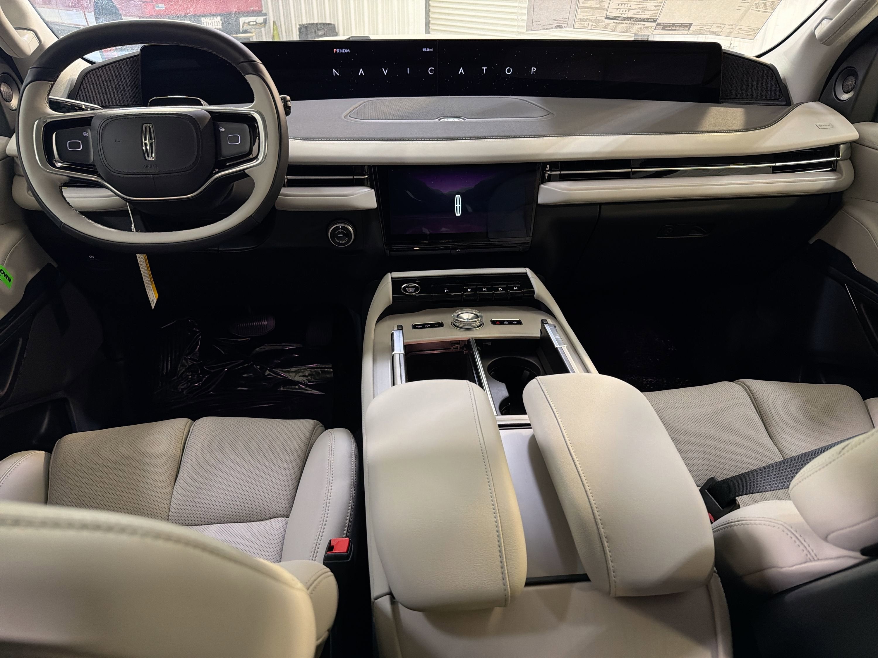 2026 Lincoln Navigator L Premiere