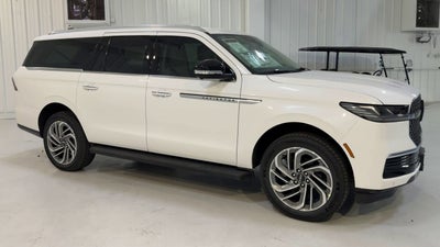 2026 Lincoln Navigator L Premiere