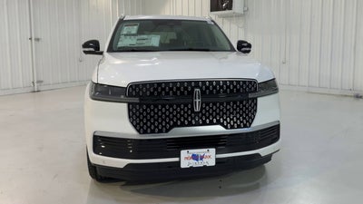 2026 Lincoln Navigator L Premiere