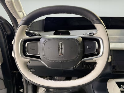2026 Lincoln Navigator L Premiere