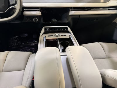 2026 Lincoln Navigator L Premiere
