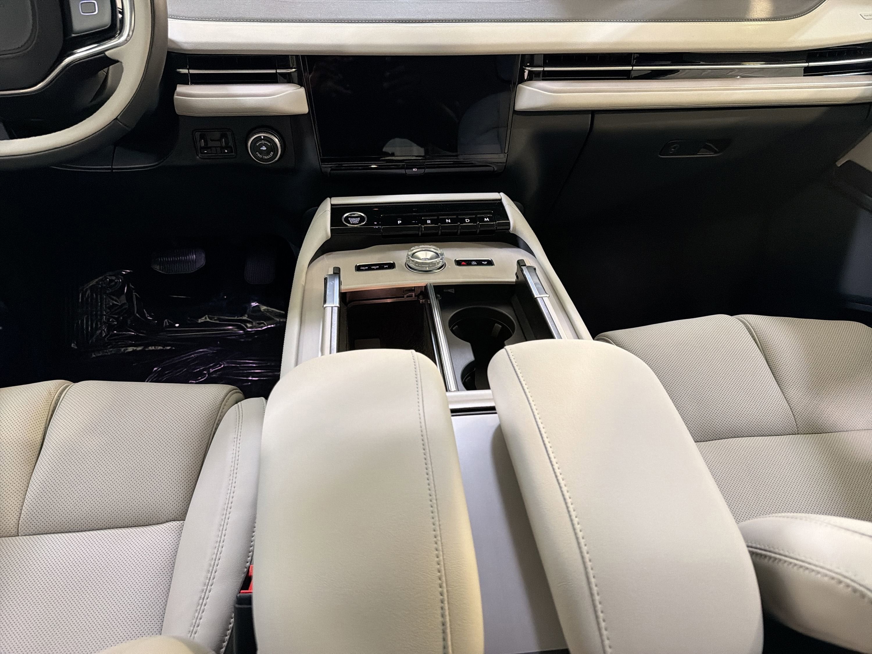 2026 Lincoln Navigator L Premiere