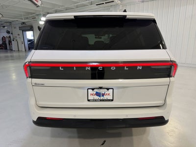 2026 Lincoln Navigator L Premiere