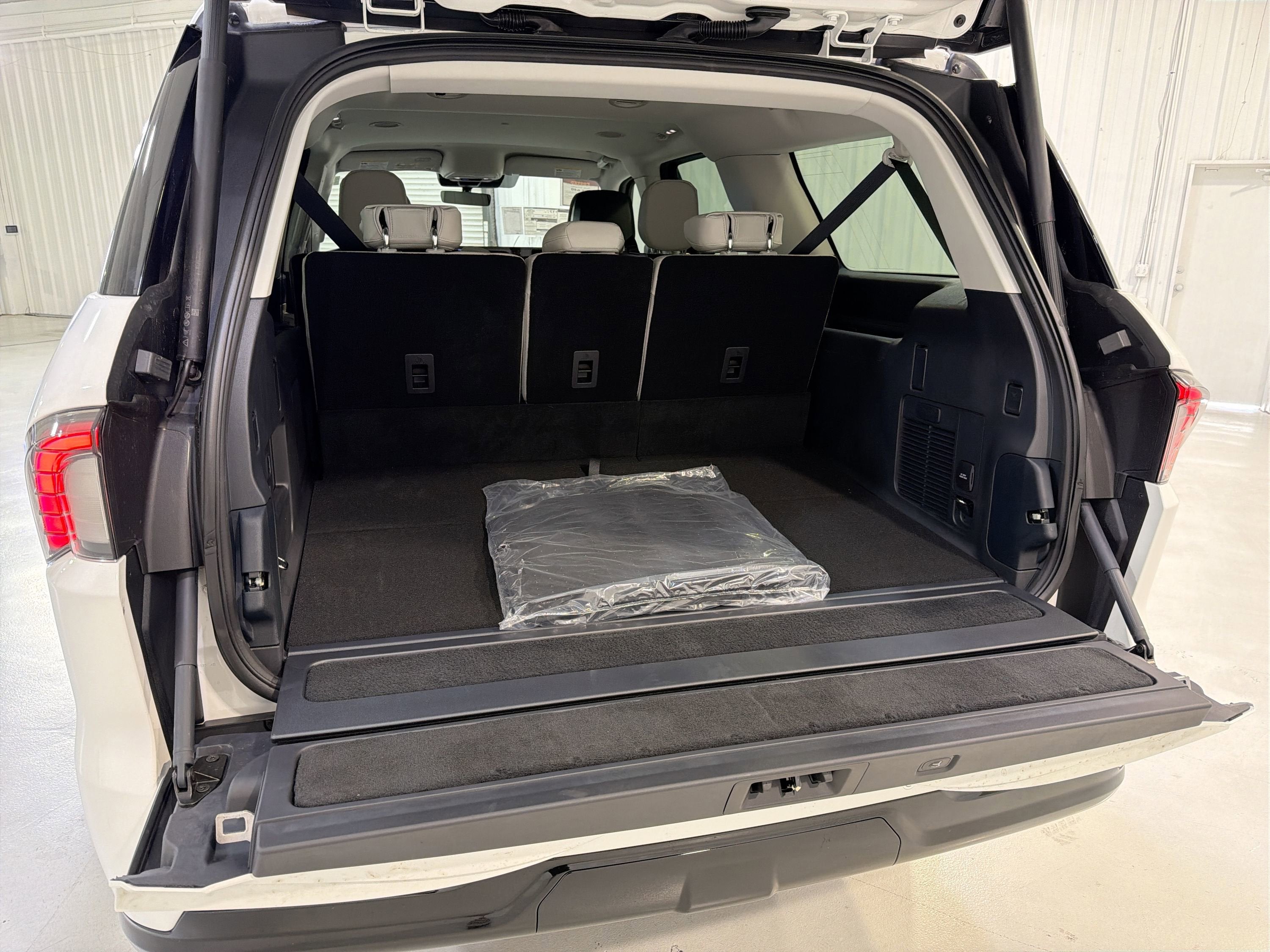 2026 Lincoln Navigator L Premiere