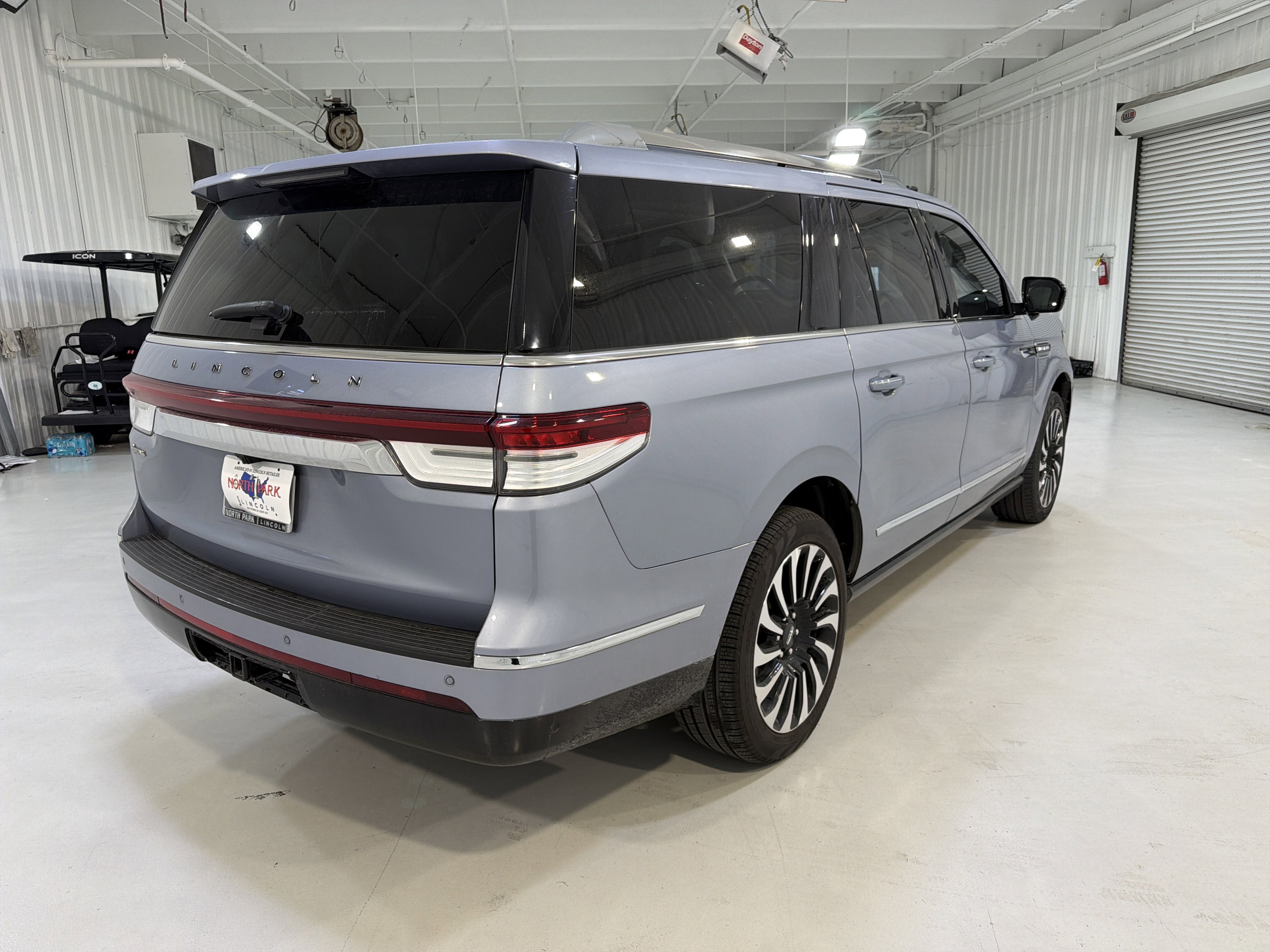 2024 Lincoln Navigator L Black Label