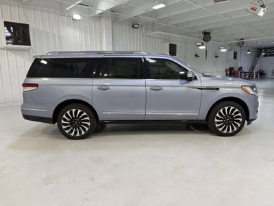 2024 Lincoln Navigator L Black Label