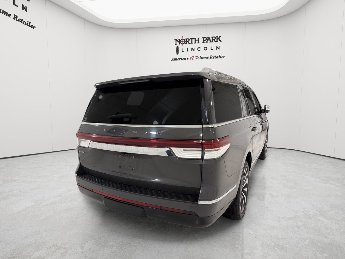 2024 Lincoln Navigator L Black Label