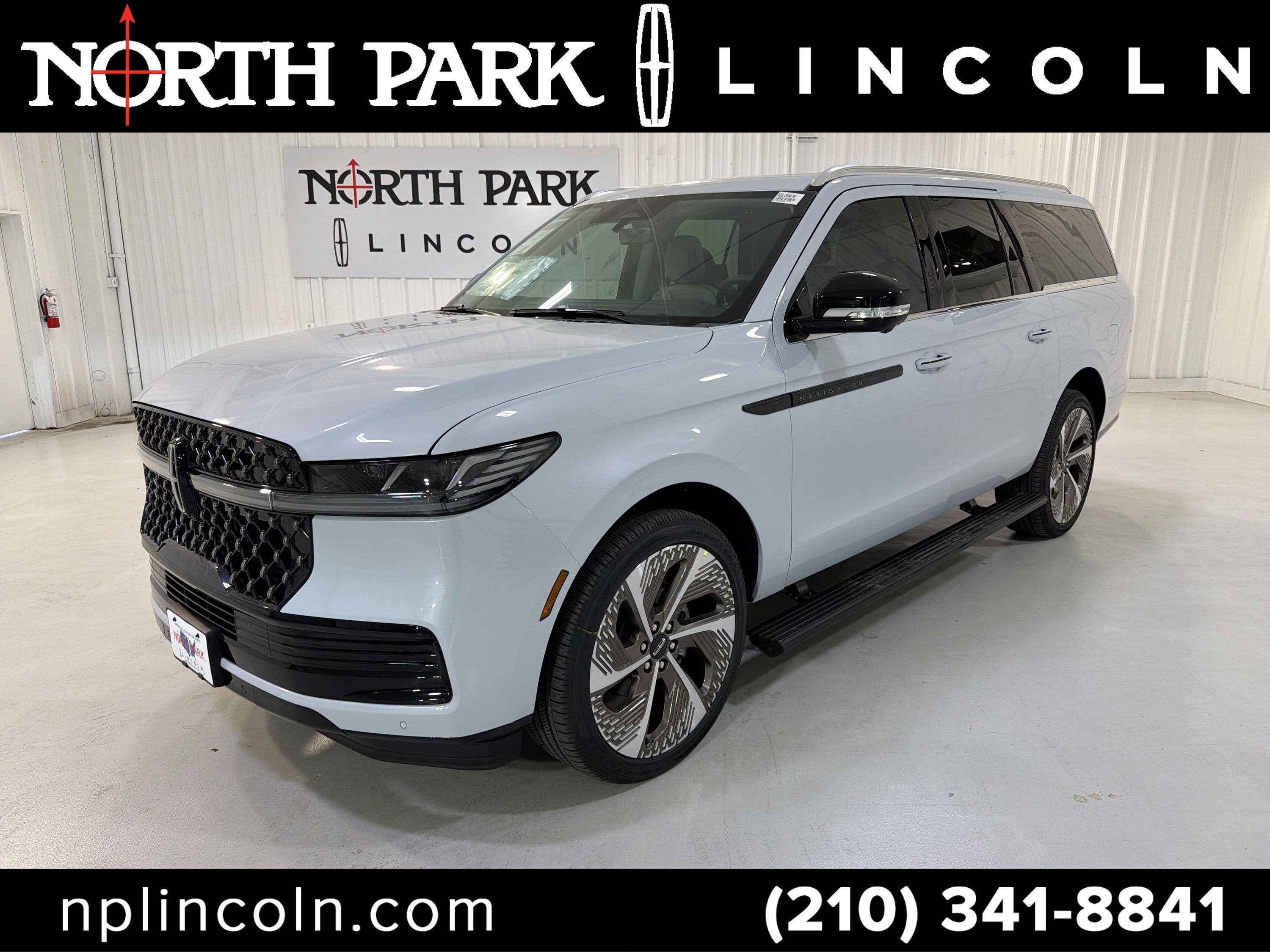 2025 Lincoln Navigator L Black Label