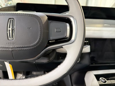 2025 Lincoln Navigator L Black Label