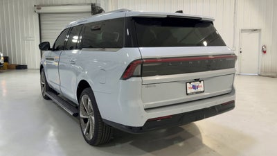 2025 Lincoln Navigator L Black Label