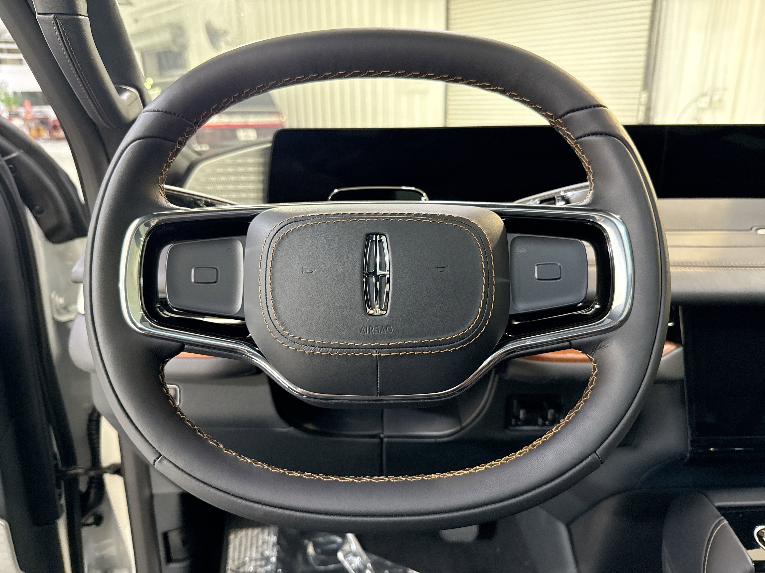 2025 Lincoln Navigator L Black Label