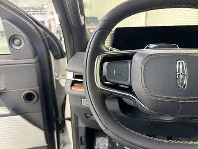 2025 Lincoln Navigator L Black Label