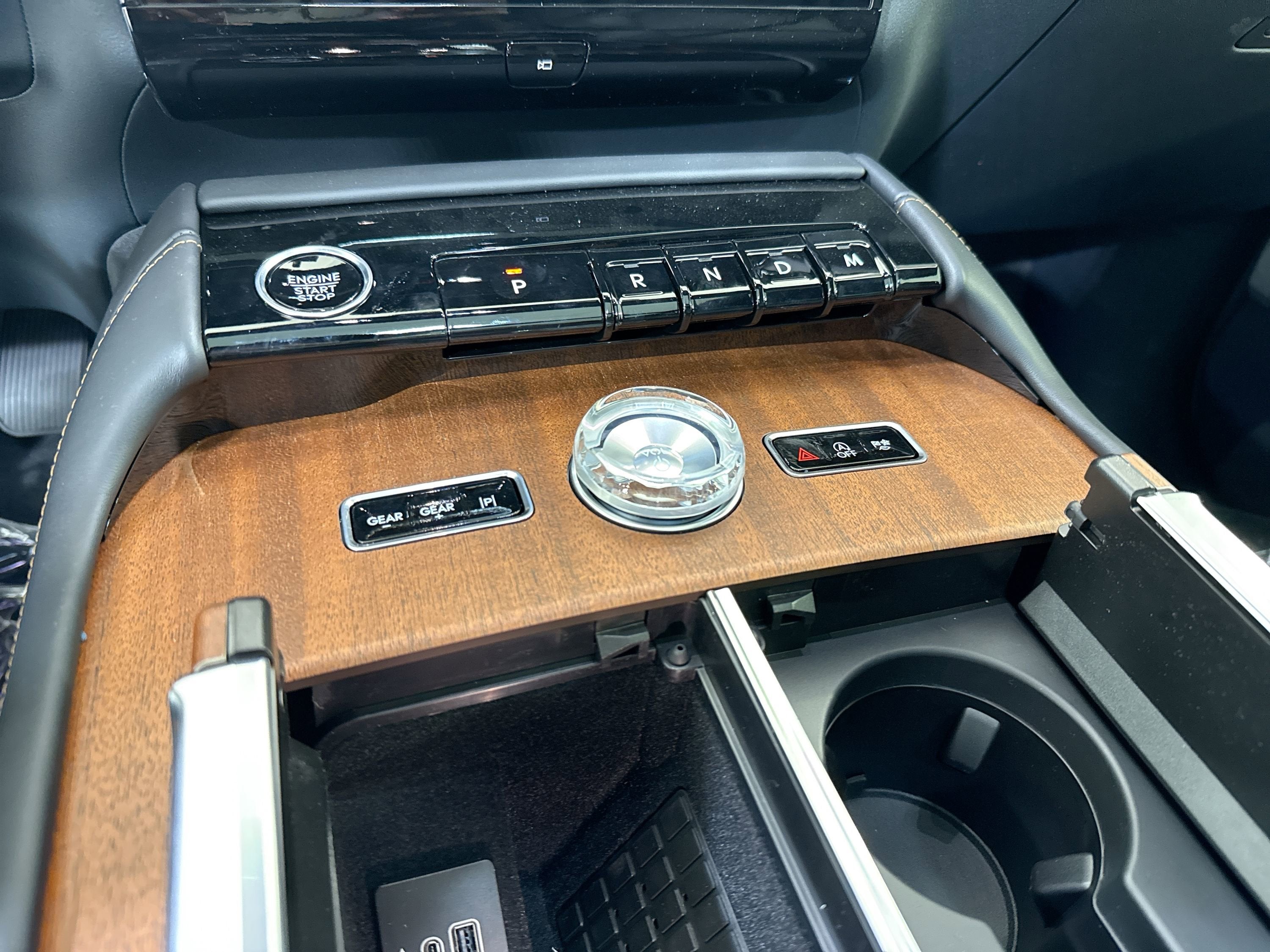 2025 Lincoln Navigator L Black Label