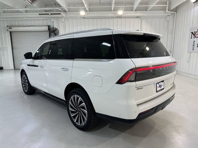2025 Lincoln Navigator L Black Label