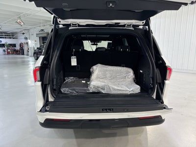 2025 Lincoln Navigator L Black Label