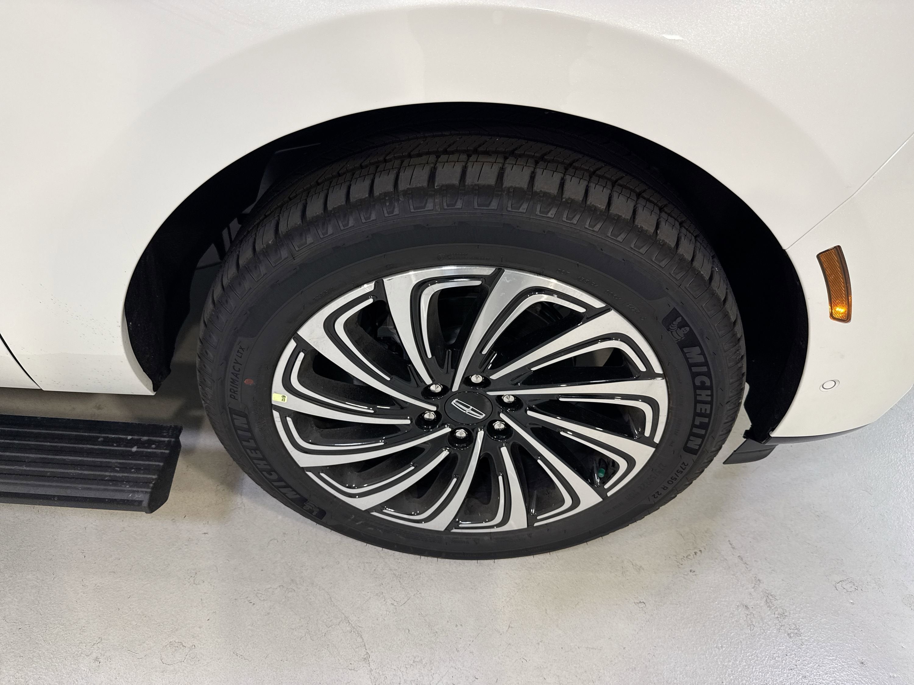 2025 Lincoln Navigator L Black Label