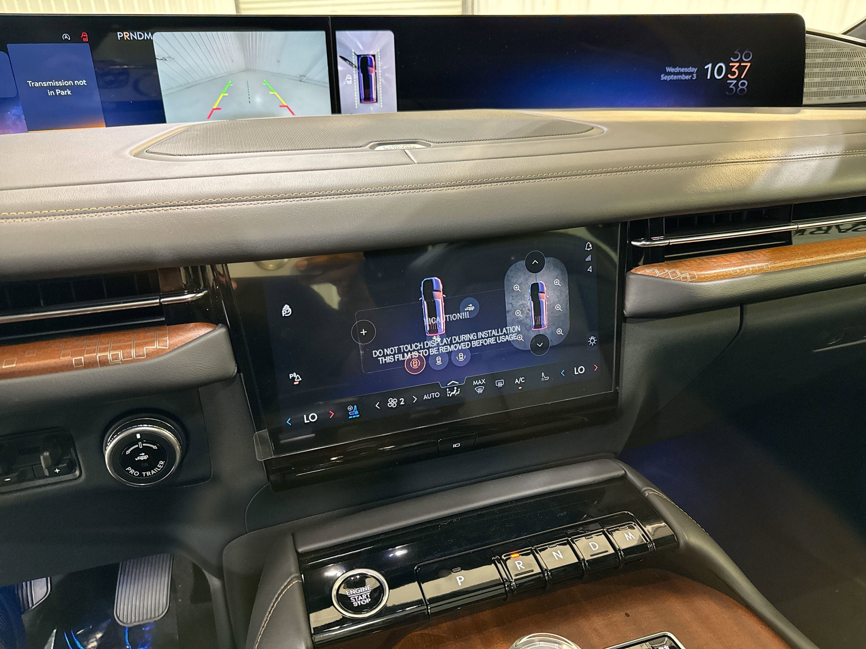 2025 Lincoln Navigator L Black Label