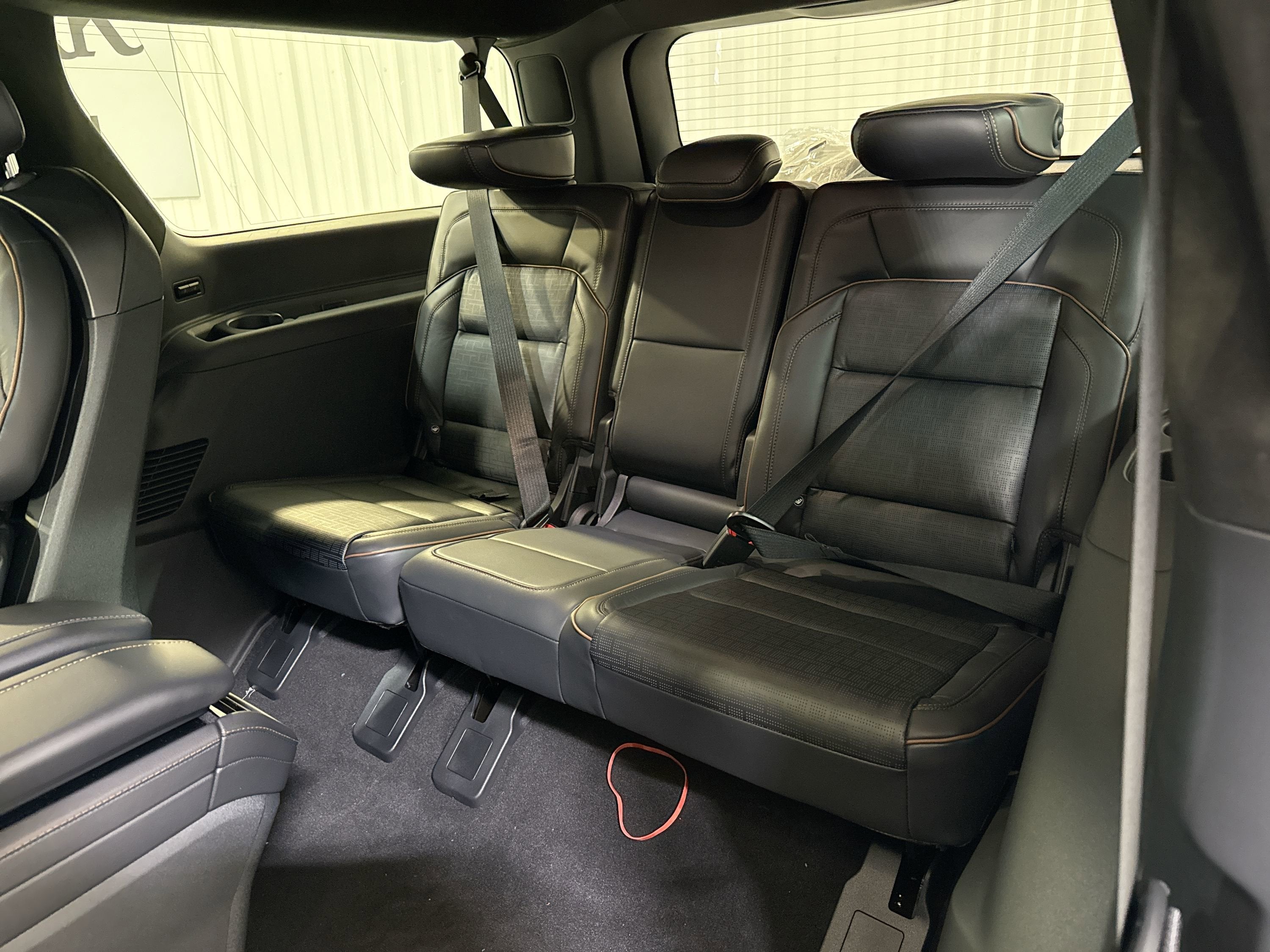 2025 Lincoln Navigator L Black Label