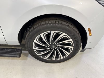 2025 Lincoln Navigator L Black Label