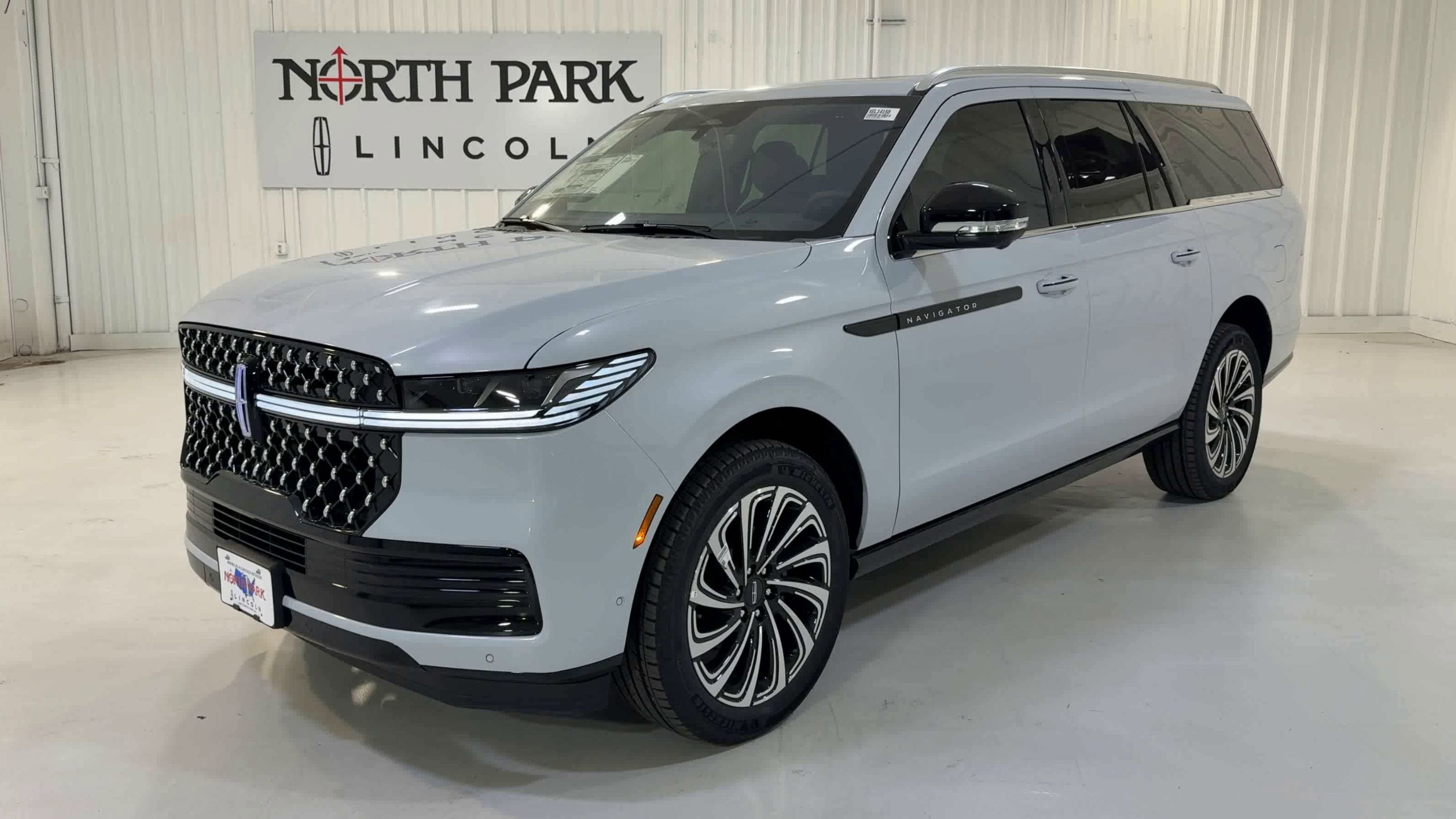 2025 Lincoln Navigator L Black Label