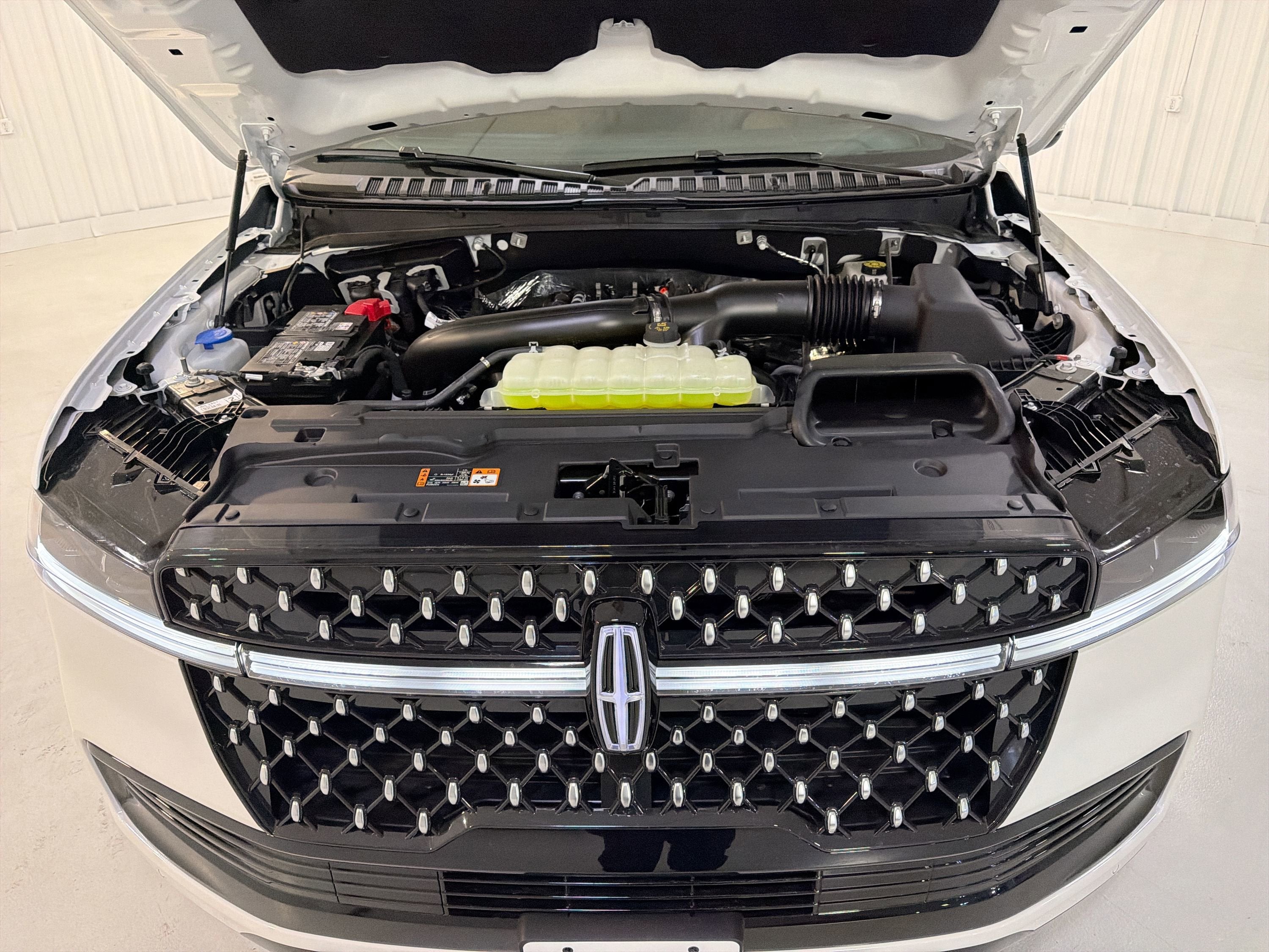 2026 Lincoln Navigator L Black Label