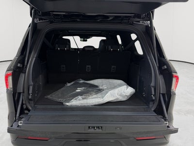 2027 Lincoln Navigator L Black Label