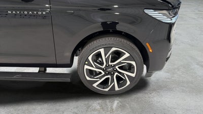 2027 Lincoln Navigator L Black Label