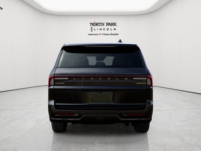 2027 Lincoln Navigator L Black Label