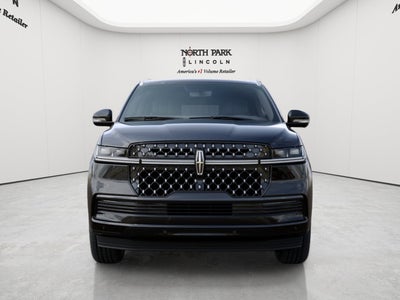 2027 Lincoln Navigator L Black Label