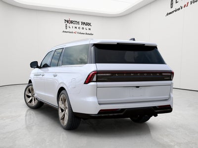 2027 Lincoln Navigator L Black Label