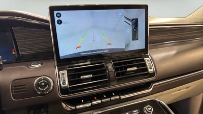 2023 Lincoln Navigator L Black Label